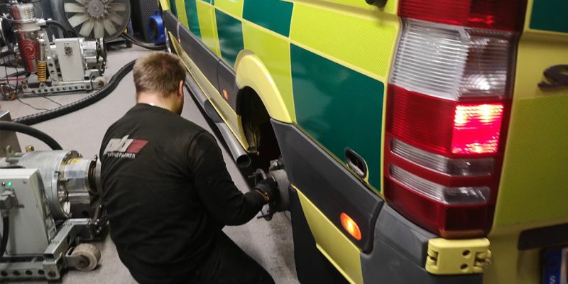 Reparation av ambulans hos PBZ