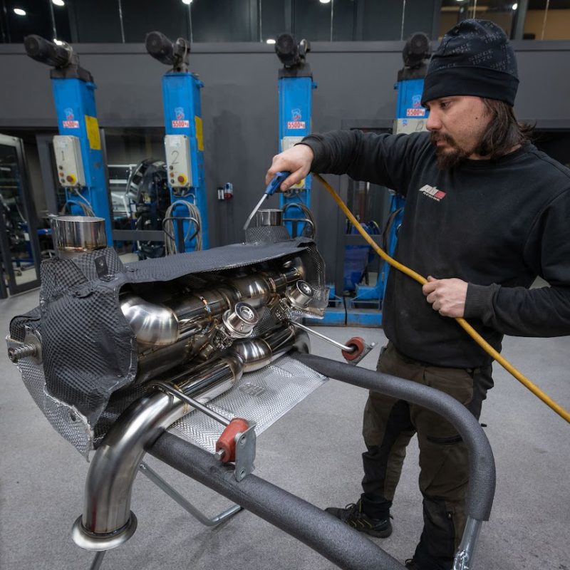custom-avgassystem Bygge av avgassystem